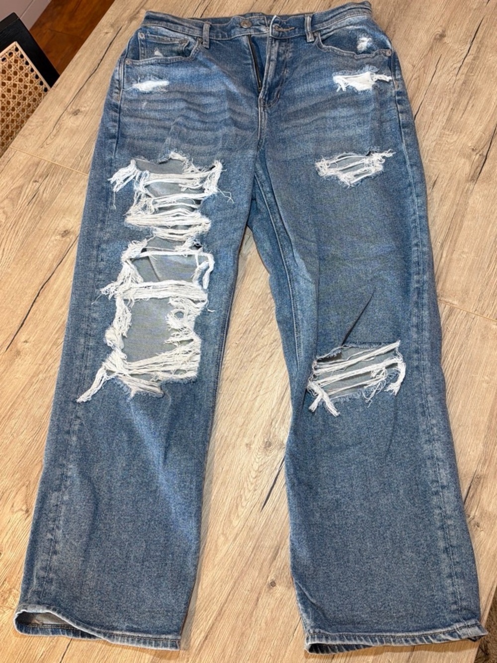 American Eagle Outfitters Distressed Boyfriend Jeans - Blue